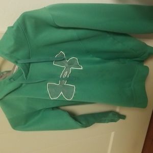 Under Armour sweatshirt